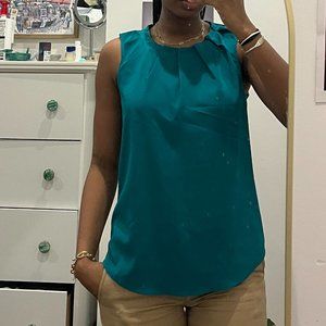Green blouse
